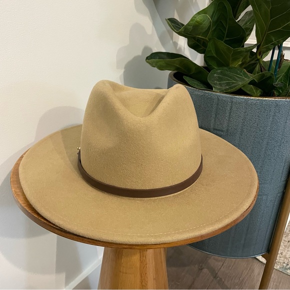 Ace of Something Accessories - Ace Of Something Australia Oslo Fedora Wool Hat in Tan